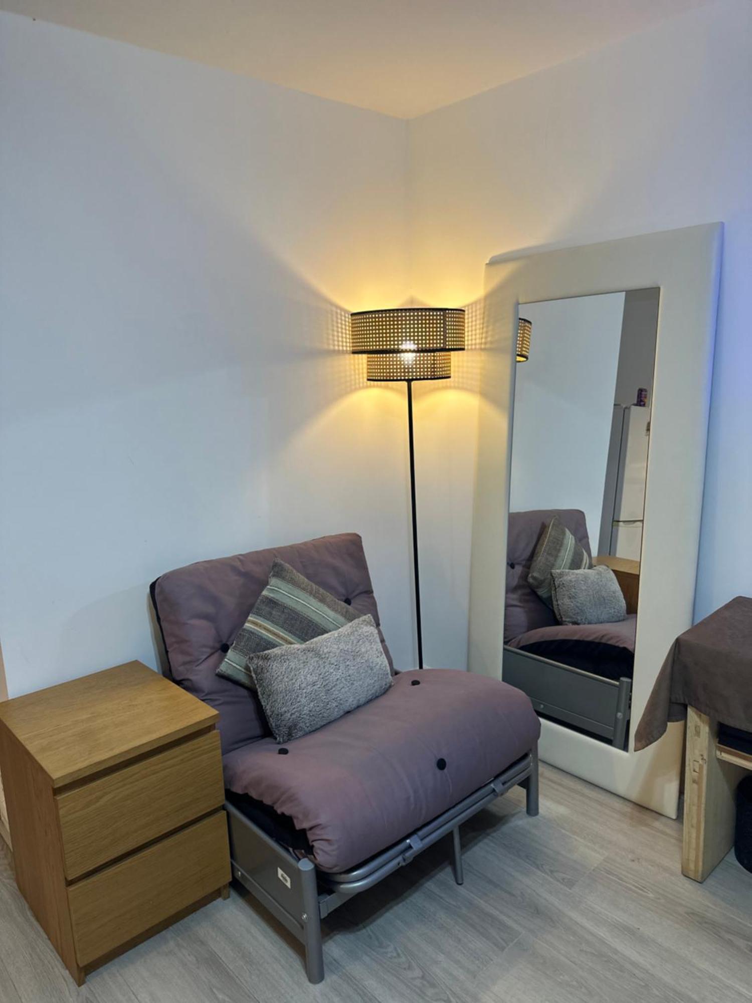 Stylish Studio Flat - Watford Junction - Harry Potter Bagian luar foto